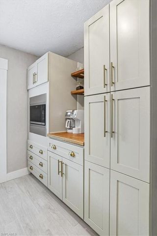 3880 Estey AVE, Naples, FL 34104