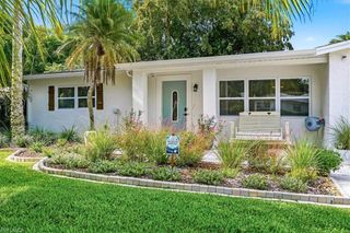 3880 Estey AVE, Naples, FL 34104