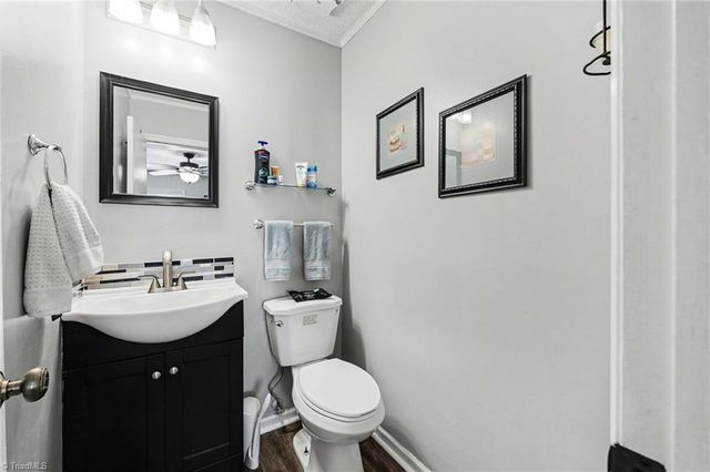 4724 Pennoak Road, Greensboro, NC 27407