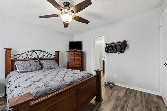 4724 Pennoak Road, Greensboro, NC 27407