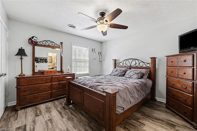 4724 Pennoak Road, Greensboro, NC 27407