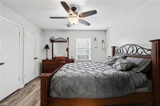 4724 Pennoak Road, Greensboro, NC 27407