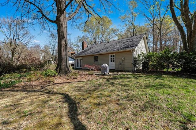 4724 Pennoak Road, Greensboro, NC 27407