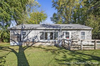 3309 Greenfield Avenue, Kalamazoo, MI 49048