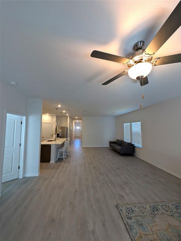 441 El Capitan LOOP, Dripping Springs, TX 78620