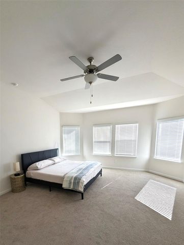 441 El Capitan LOOP, Dripping Springs, TX 78620