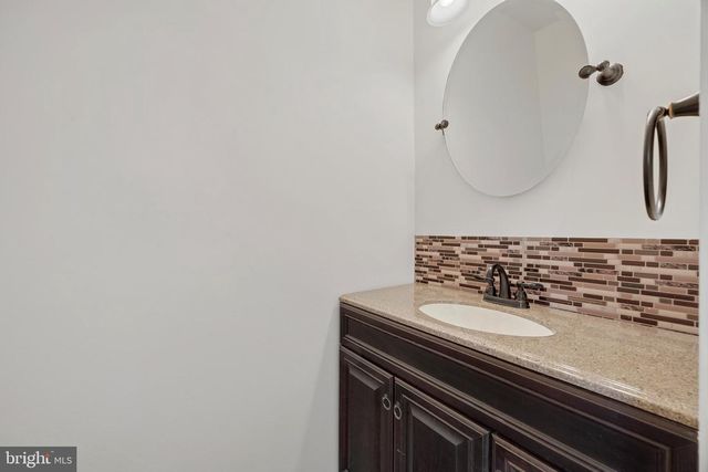 7662 SHERLOCK CT, Pasadena, MD 21122