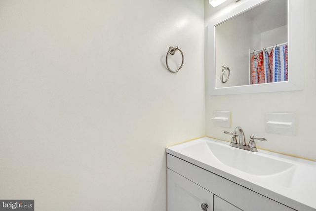 7662 SHERLOCK CT, Pasadena, MD 21122