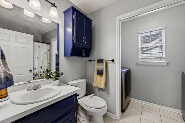 2112 Steeple Chase Dr, Jacksonville, AR 72076