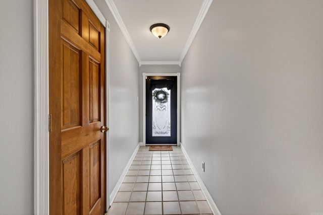 2112 Steeple Chase Dr, Jacksonville, AR 72076