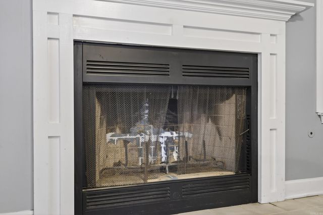 2112 Steeple Chase Dr, Jacksonville, AR 72076