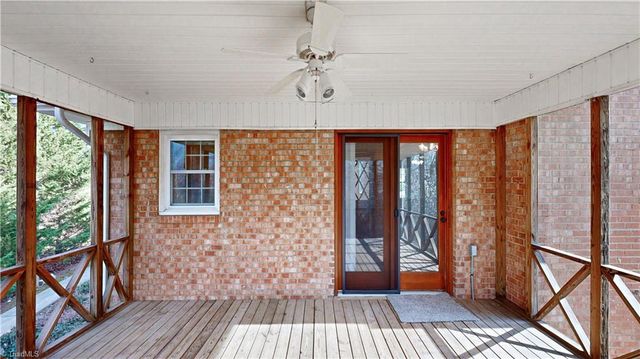 6919 E Holly Grove Road, Thomasville, NC 27360