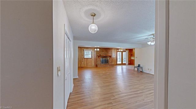 6919 E Holly Grove Road, Thomasville, NC 27360