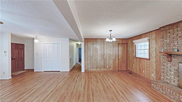 6919 E Holly Grove Road, Thomasville, NC 27360