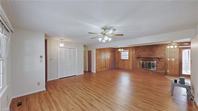 6919 E Holly Grove Road, Thomasville, NC 27360