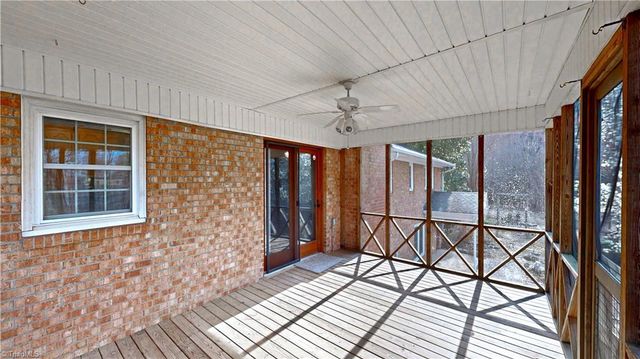 6919 E Holly Grove Road, Thomasville, NC 27360