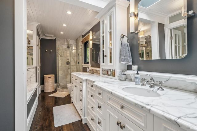 9 Coach Rd, Mill Valley, CA 94941