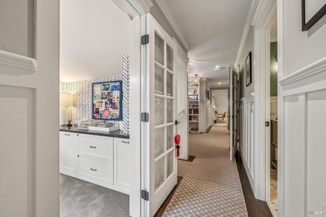 9 Coach Rd, Mill Valley, CA 94941