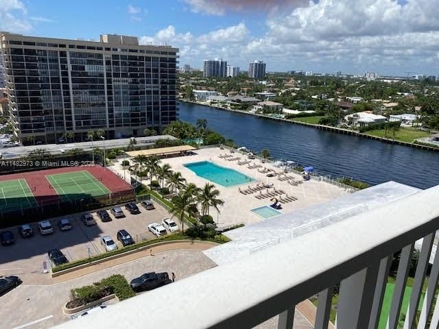 1965 S Ocean Dr 11C, Hallandale Beach, FL 33009