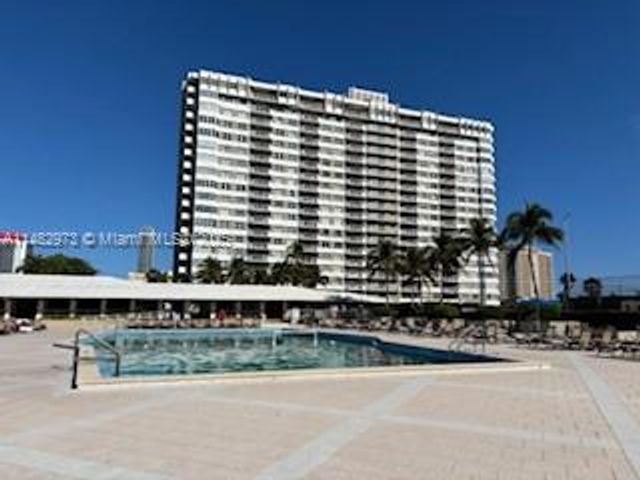 1965 S Ocean Dr 11C, Hallandale Beach, FL 33009