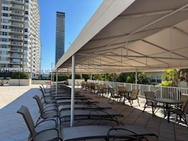 1965 S Ocean Dr 11C, Hallandale Beach, FL 33009