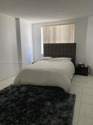 1965 S Ocean Dr 11C, Hallandale Beach, FL 33009