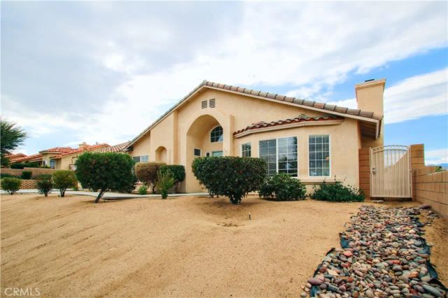 7772 Grand Avenue, Yucca Valley, CA 92284