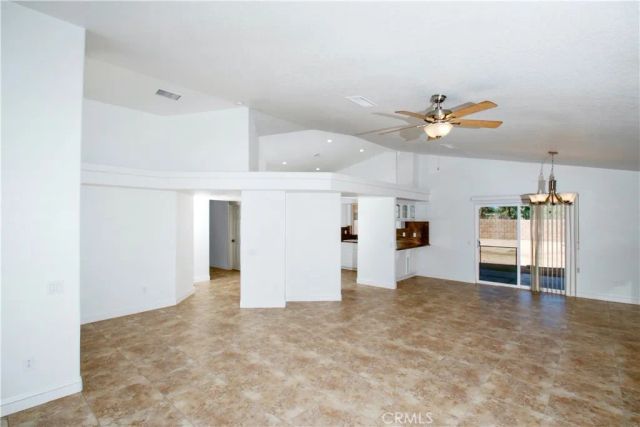 7772 Grand Avenue, Yucca Valley, CA 92284