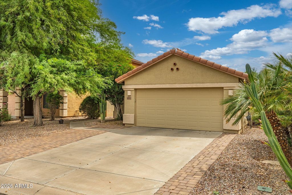 44535 W YUCCA Lane, Maricopa, AZ 85138 — photo 2