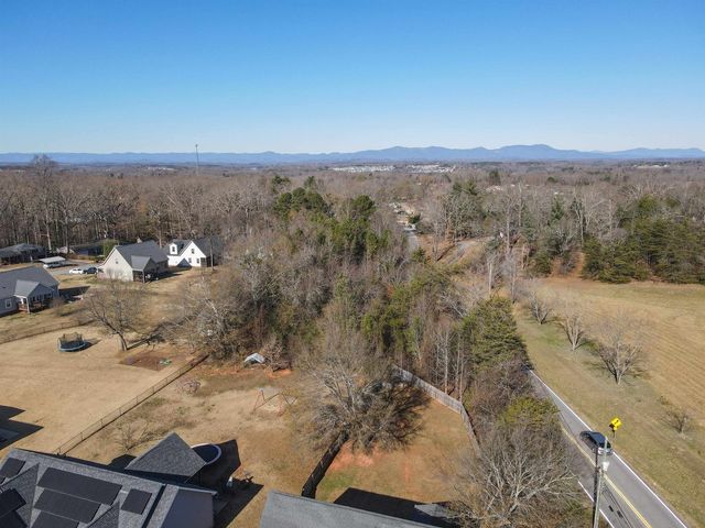 1000 Sheila Avenue, Greer, SC 29651