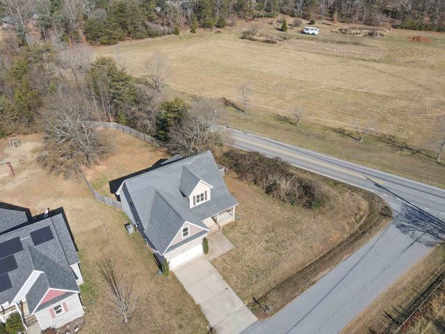 1000 Sheila Avenue, Greer, SC 29651