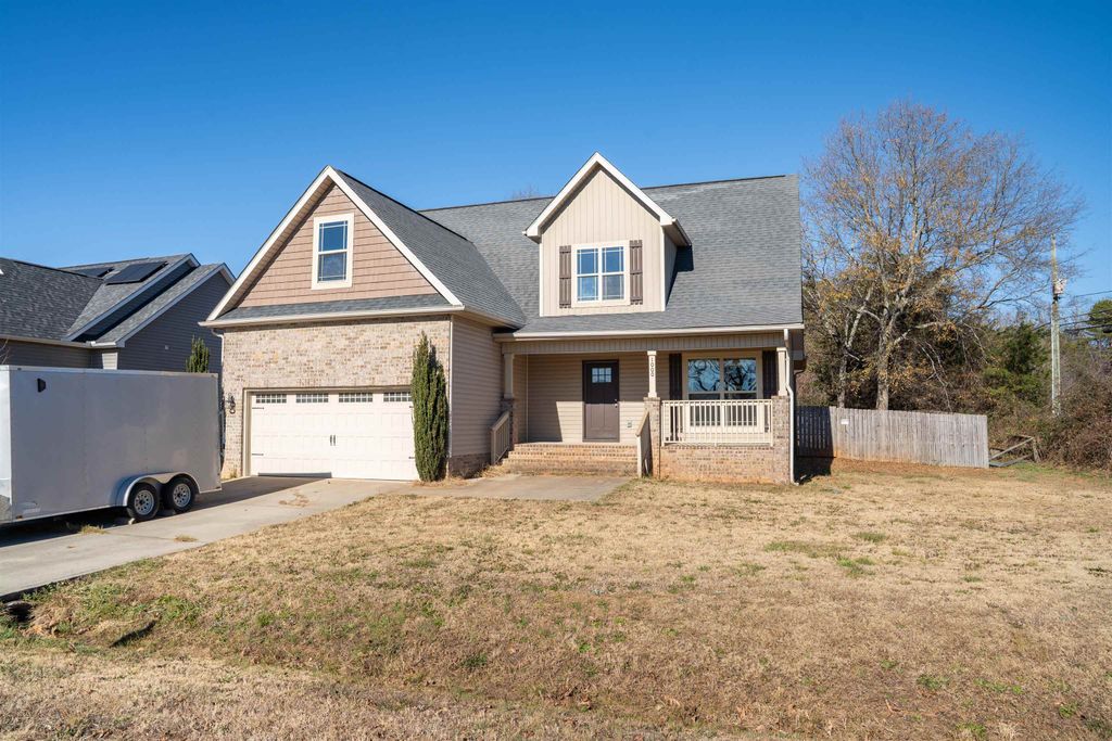 1000 Sheila Avenue, Greer, SC 29651