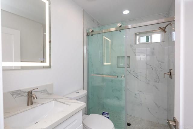 1999 Westinghouse Street 201, San Diego, CA 92111