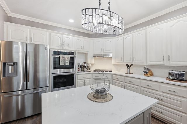 621 Wyndham Circle, Keller, TX 76248