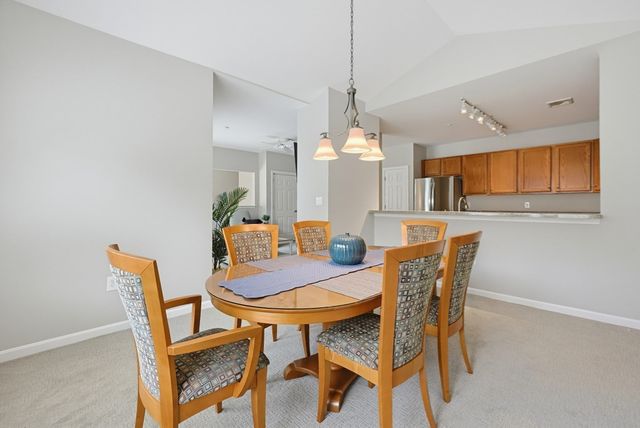 631 East Street C202, Mansfield, MA 02048