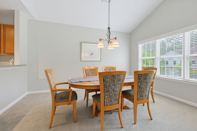 631 East Street C202, Mansfield, MA 02048