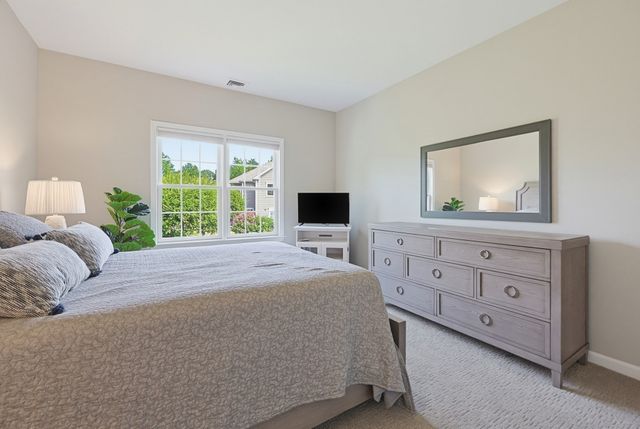 631 East Street C202, Mansfield, MA 02048
