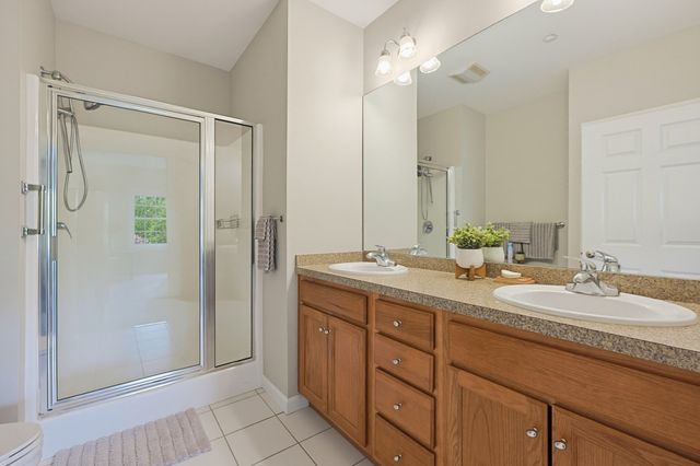 631 East Street C202, Mansfield, MA 02048