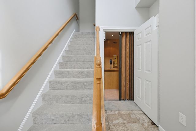 631 East Street C202, Mansfield, MA 02048