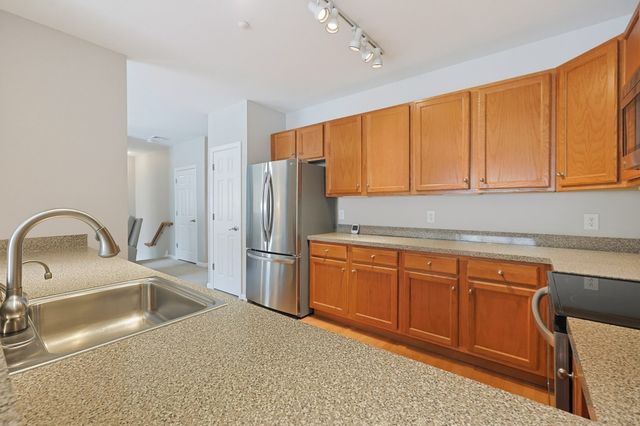 631 East Street C202, Mansfield, MA 02048