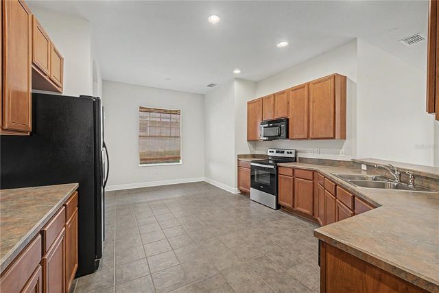 8152 LAGERFELD DRIVE, Land O Lakes, FL 34637