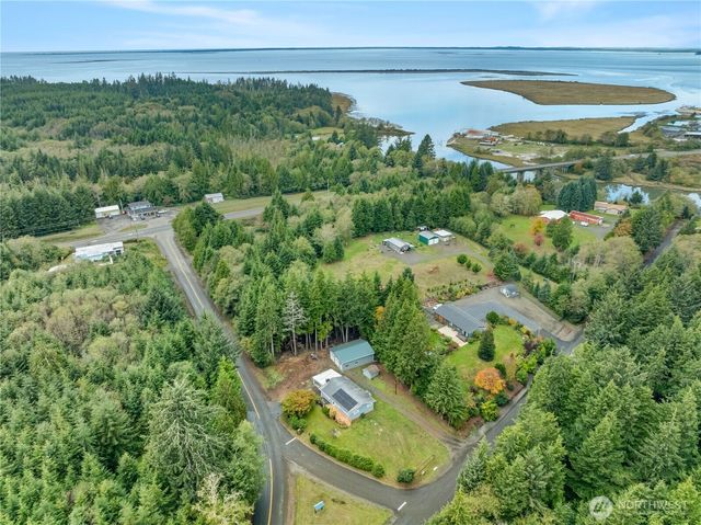 19 Johns River Road, Aberdeen, WA 98520