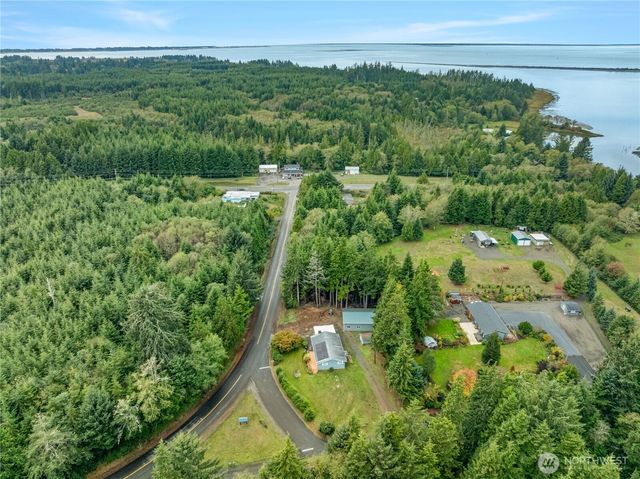 19 Johns River Road, Aberdeen, WA 98520