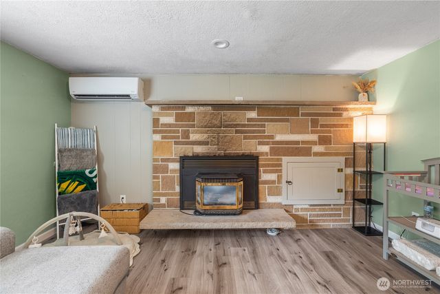 19 Johns River Road, Aberdeen, WA 98520