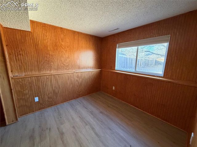 2142 Addison Street, Colorado Springs, CO 80916