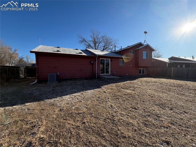 2142 Addison Street, Colorado Springs, CO 80916