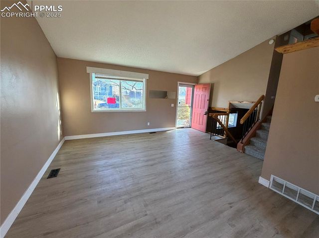 2142 Addison Street, Colorado Springs, CO 80916