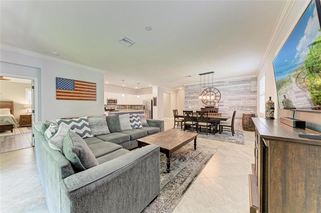 Image 12 of property listing at 11515 SWEETGRASS DRIVE, Bradenton, FL 34212