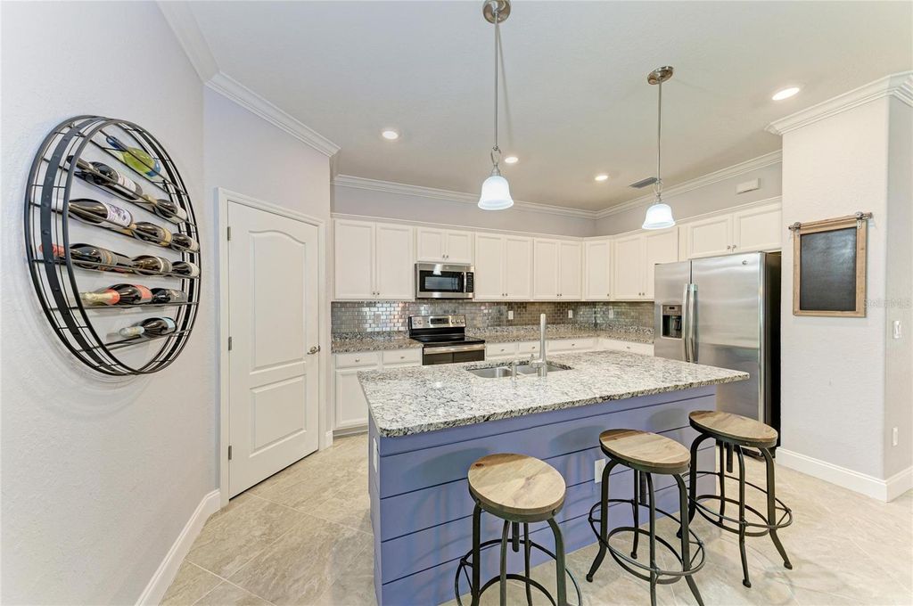 Image 16 of property listing at 11515 SWEETGRASS DRIVE, Bradenton, FL 34212