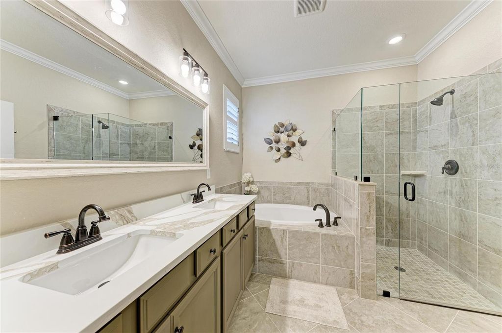 Image 23 of property listing at 11515 SWEETGRASS DRIVE, Bradenton, FL 34212